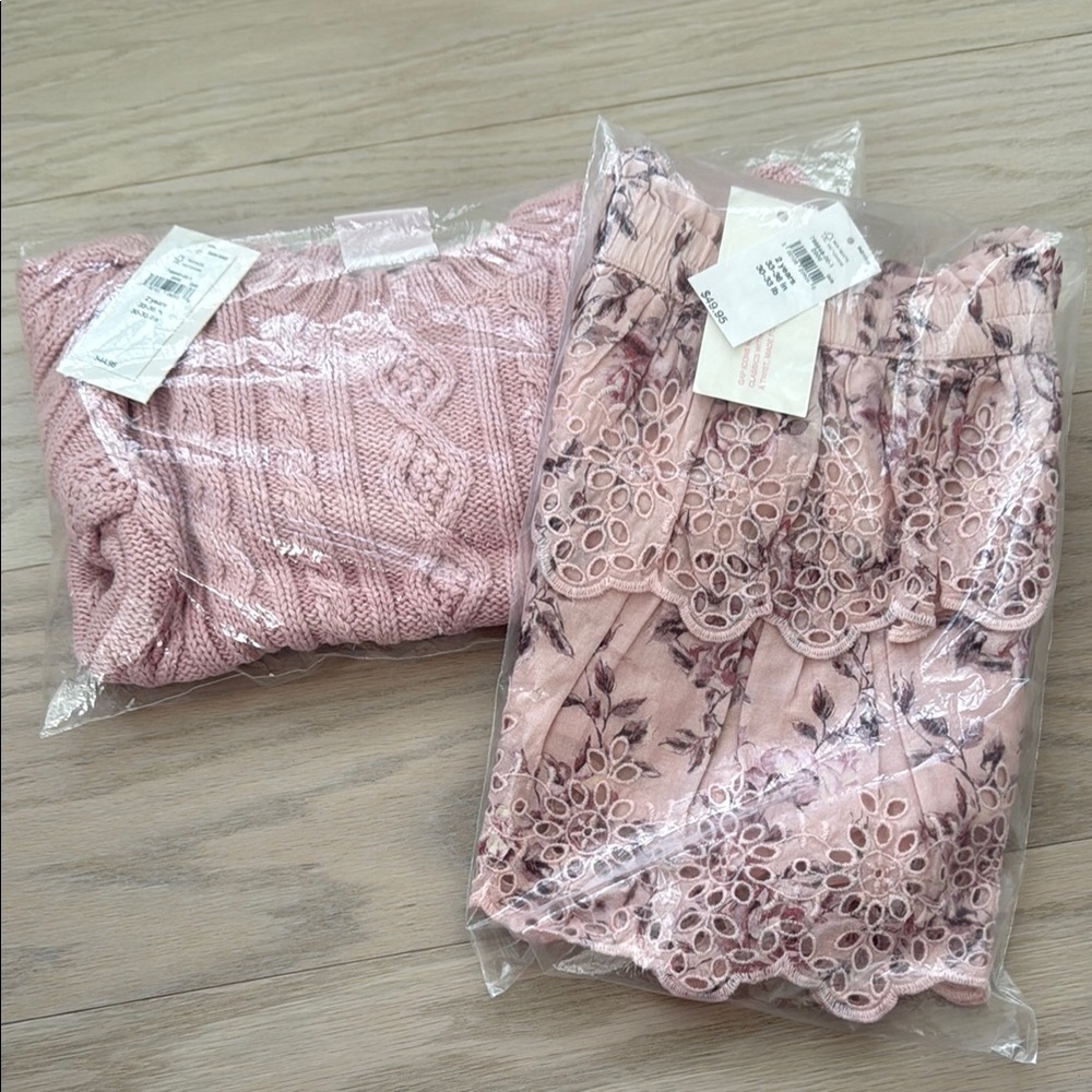 Love shack, fancy X gap Collab Toddler, skirts and sweater NWT